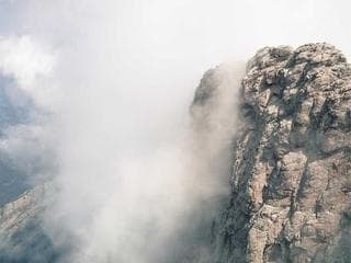 Conjunto com Cadeiras